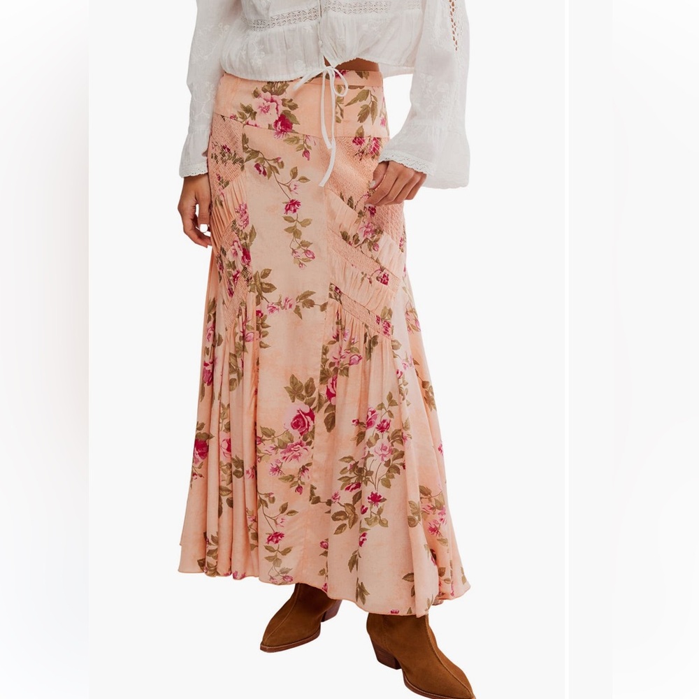 Free People NWT Rowan Boho Vintage Inspired Floral Smocked Rayon Flowy Skirt